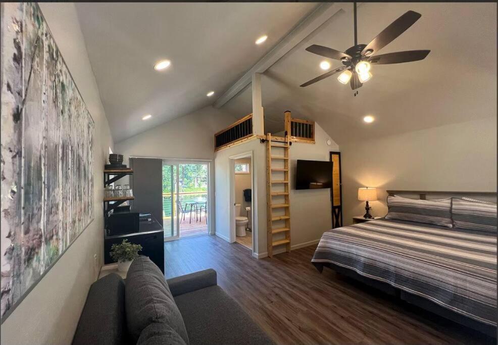 Loft 2 - Rogue River Grants Pass