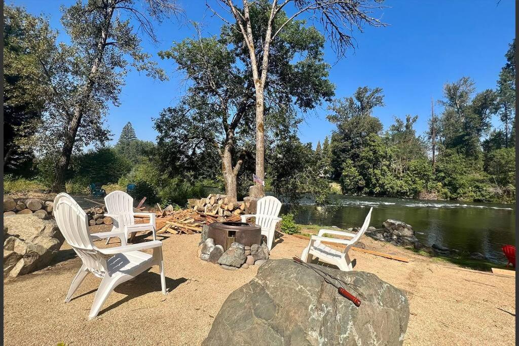 Loft 2 - Rogue River